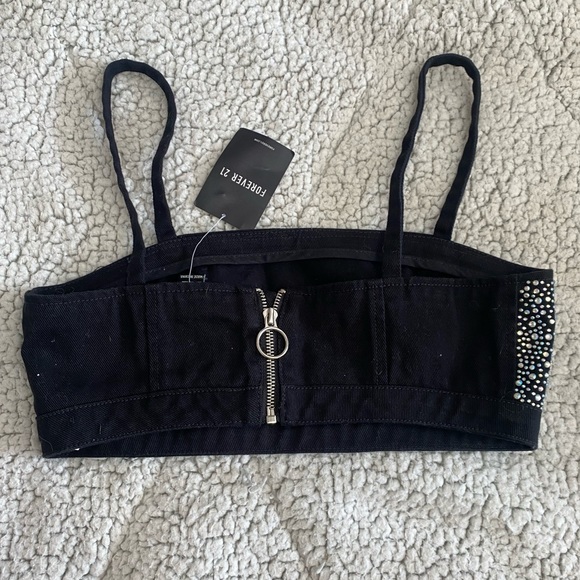 Sparkly crop top NWT - Picture 2 of 3